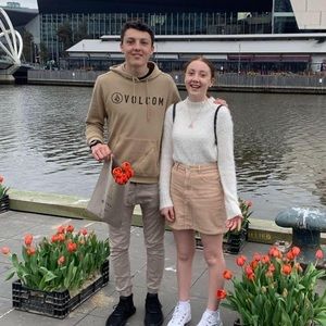 Meet your Posher, Liz